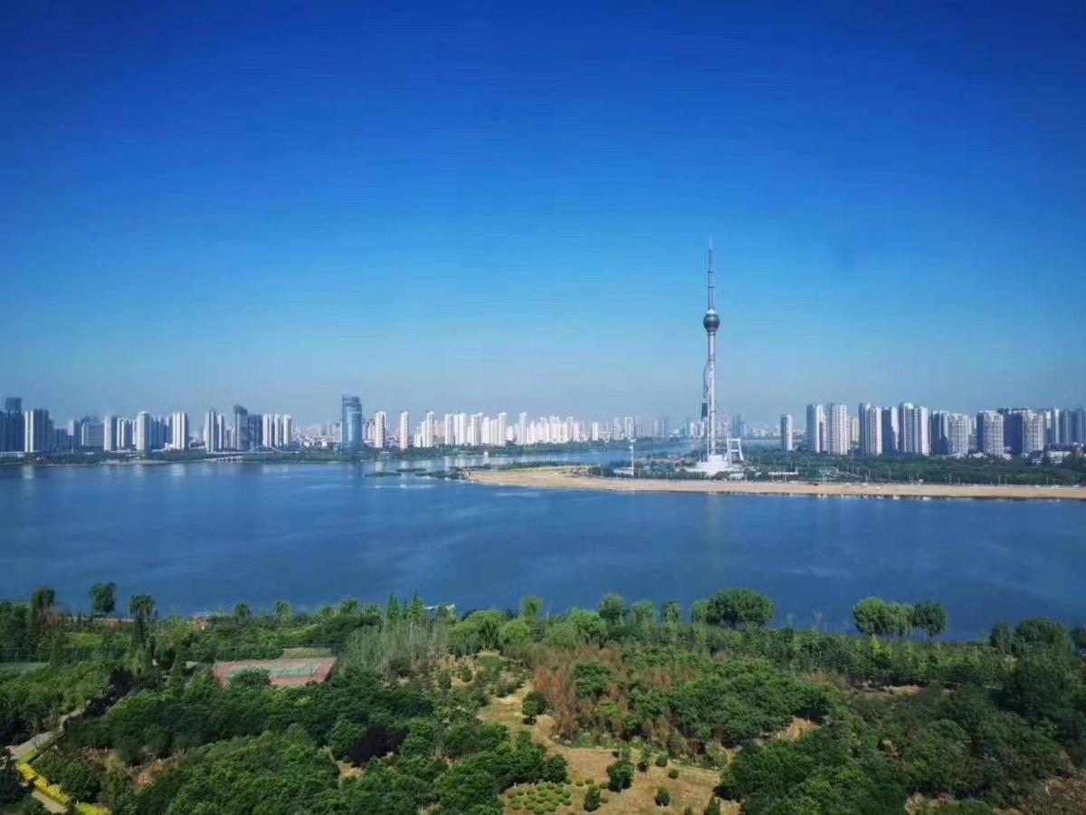 Howard Johnson Xiangyu Plaza Linyi Linyi  Dış mekan fotoğraf