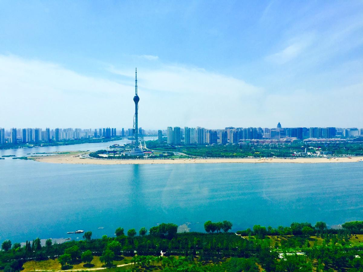 Howard Johnson Xiangyu Plaza Linyi Linyi  Dış mekan fotoğraf