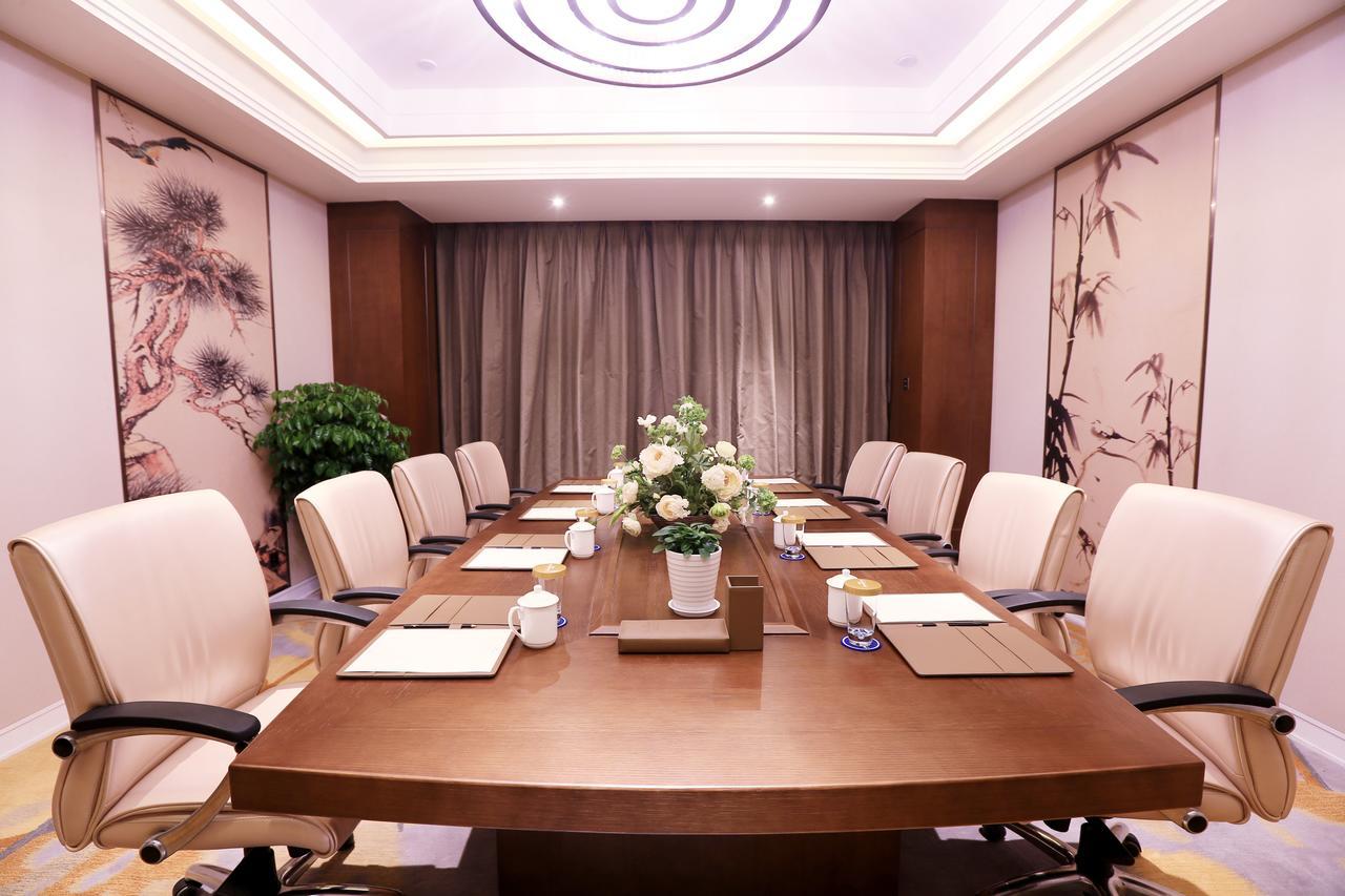 Howard Johnson Xiangyu Plaza Linyi Linyi  Dış mekan fotoğraf